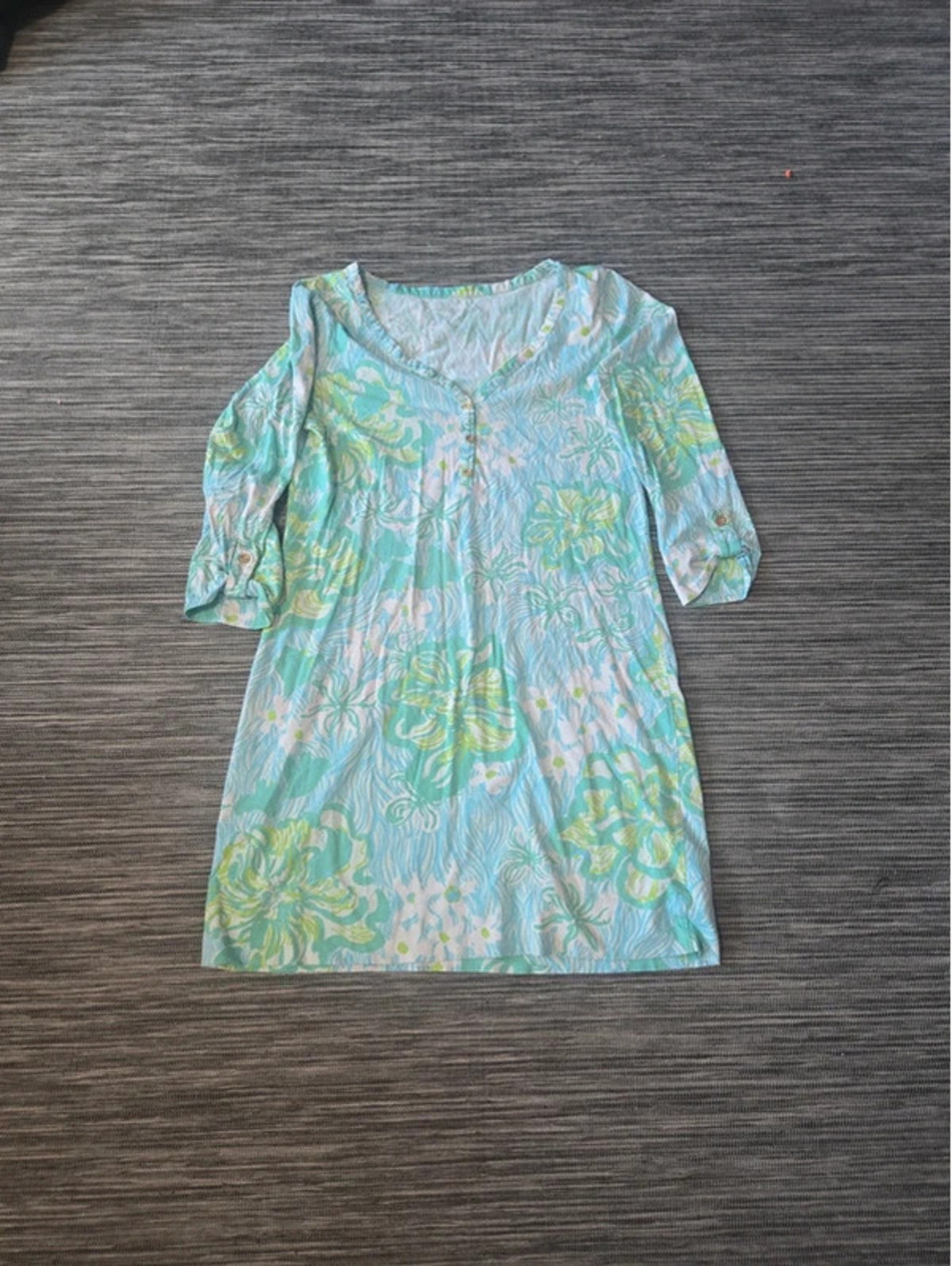 Lily pulizter size large dress
